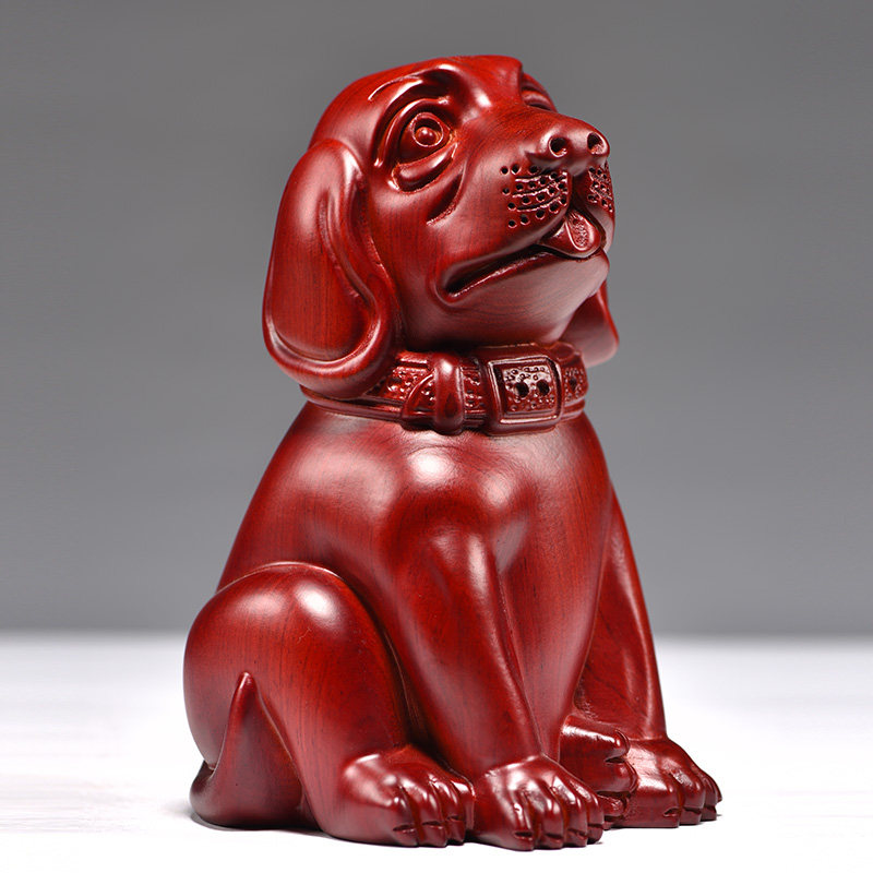 红花梨木雕狗摆件红色木狗实木生肖家居客厅电视柜装饰红木工艺品