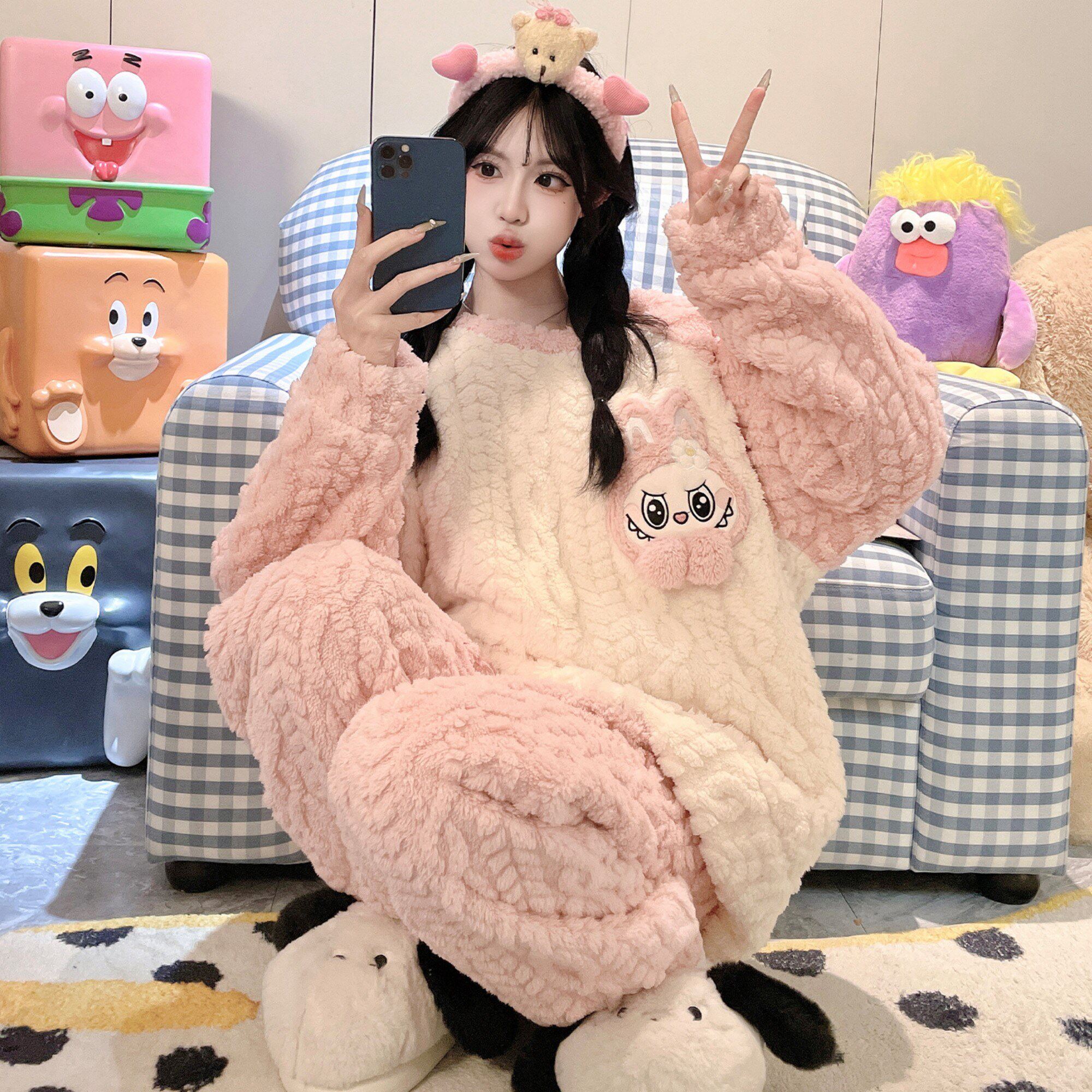 女童睡衣秋冬款珊瑚绒加厚五周岁儿童冬季女孩提花绒口袋款小童潮