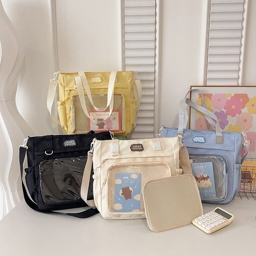 进口大容量单肩包休闲斜挎包学生包包女日系吧唧扎板痛包二次元