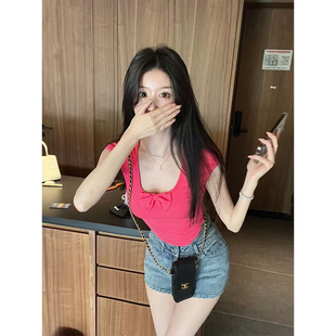 奶乖少女 好穿 熊熊屋 纯欲 女 四色修身 蝴蝶结大U领甜美T恤短袖