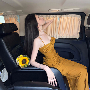 bear熊熊屋【泰兰德假日】 重工裙身约贴80朵花鱼骨抽绳吊带长裙