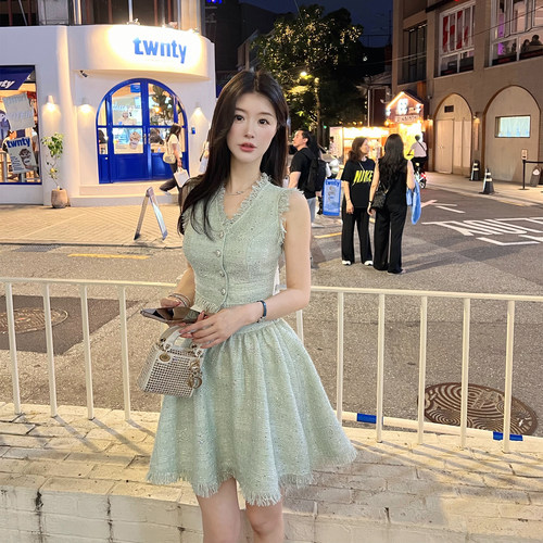 【钻石绿小香】高定私服 烫钻粗花呢马甲收腰A字半裙小香 风套装