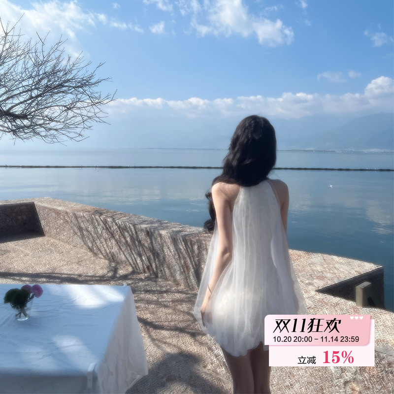 熊熊屋【心软女神】重工纯手工缝制珍珠挂脖花苞网纱盘花绣连衣裙