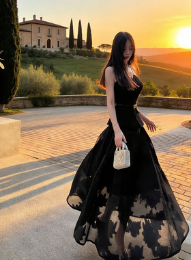 【巴黎贵女】经典V领C型收腰西装上衣 镂空提花纱大A字长裙套装