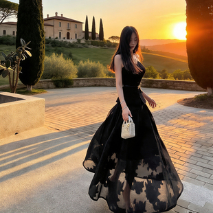 V领C型收腰西装 巴黎贵女 经典 镂空提花纱大A字长裙套装 上衣