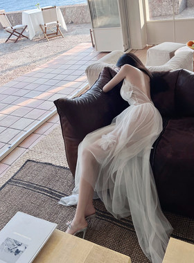 熊熊屋【神女】仙气重工挂脖大露背氛围感网纱花朵度假风连衣裙