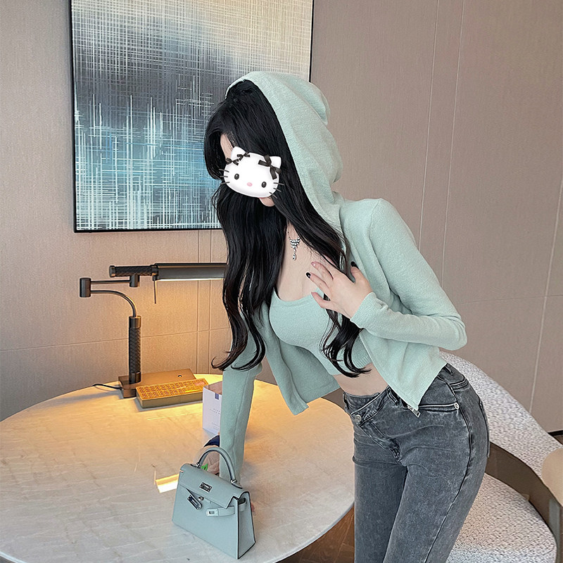 熊熊屋【冰岛雾蓝】减龄显白定染小尼绒拉架纱线吊带连帽针织套装