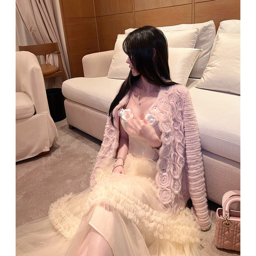 【粉爱神】du家纯手工编织立体玫瑰花芬兰进口水貂拼接獭兔毛外套