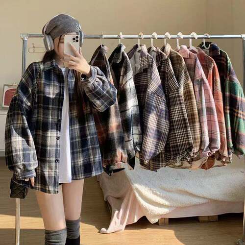 Women's Plus Size Plaid Print Flap Pocket Button Front