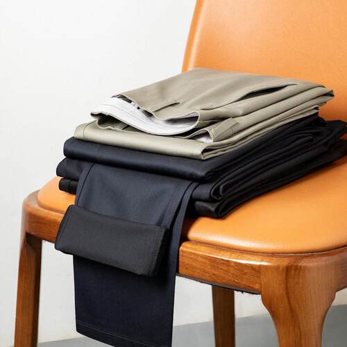 Goodfellow & Co Men's Mid Rise Straight Leg Slim Straight