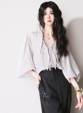 F59廓形宽肩双层打结镂空泡泡五分袖宽松显瘦条纹复古欧美风衬衫