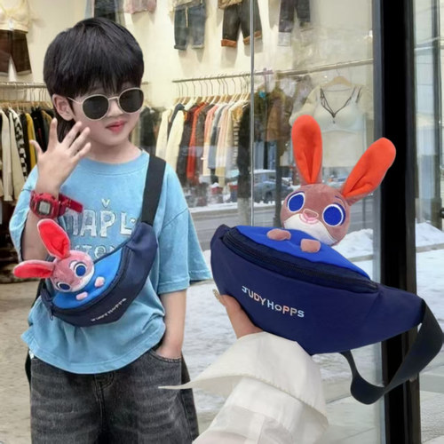 可爱男童卡通公仔斜挎胸包