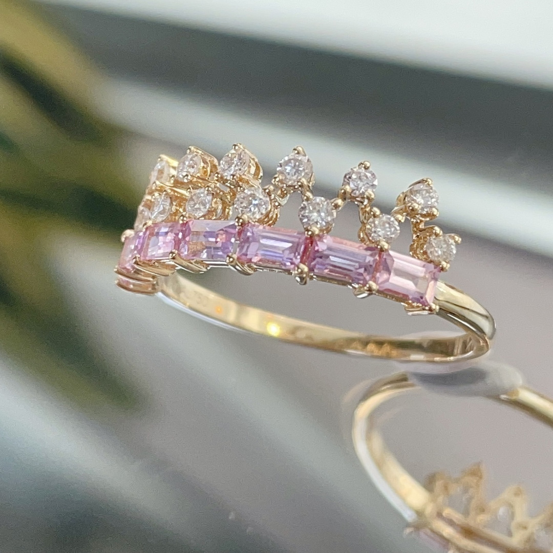 宝创集18K金约0.66克拉天然粉蓝宝石皇冠造型戒指精致轻奢浪漫