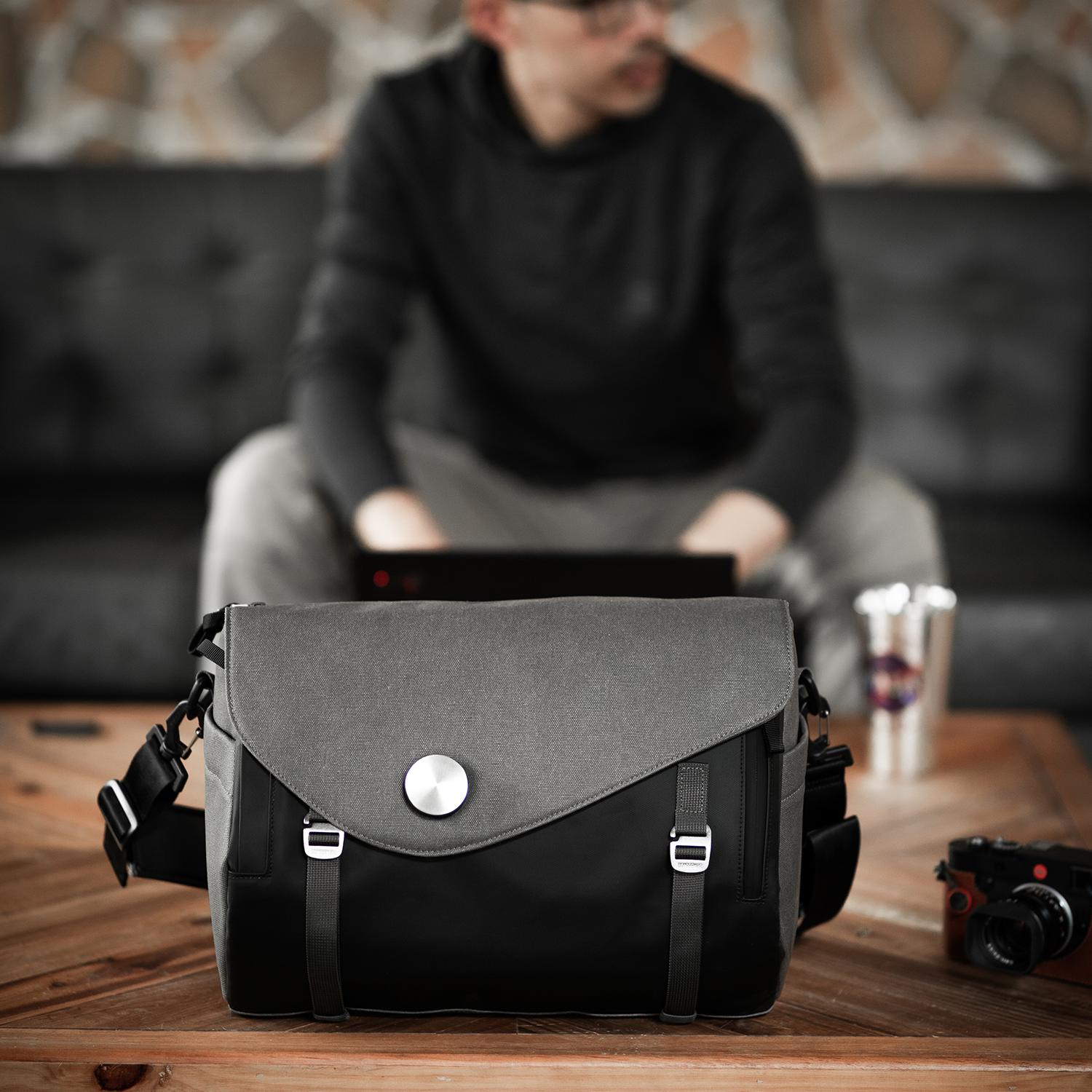 Lewhisper远征版中号邮差摄影包