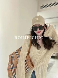 法国Rouje Chic法式小众开叉设计感V领毛衣女薄款百搭时尚针织衫