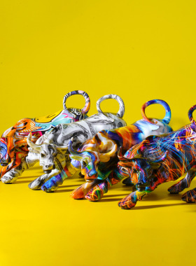 跨境创意水转印炫彩华尔街牛摆件工艺品树脂家居客厅玄关桌面装饰