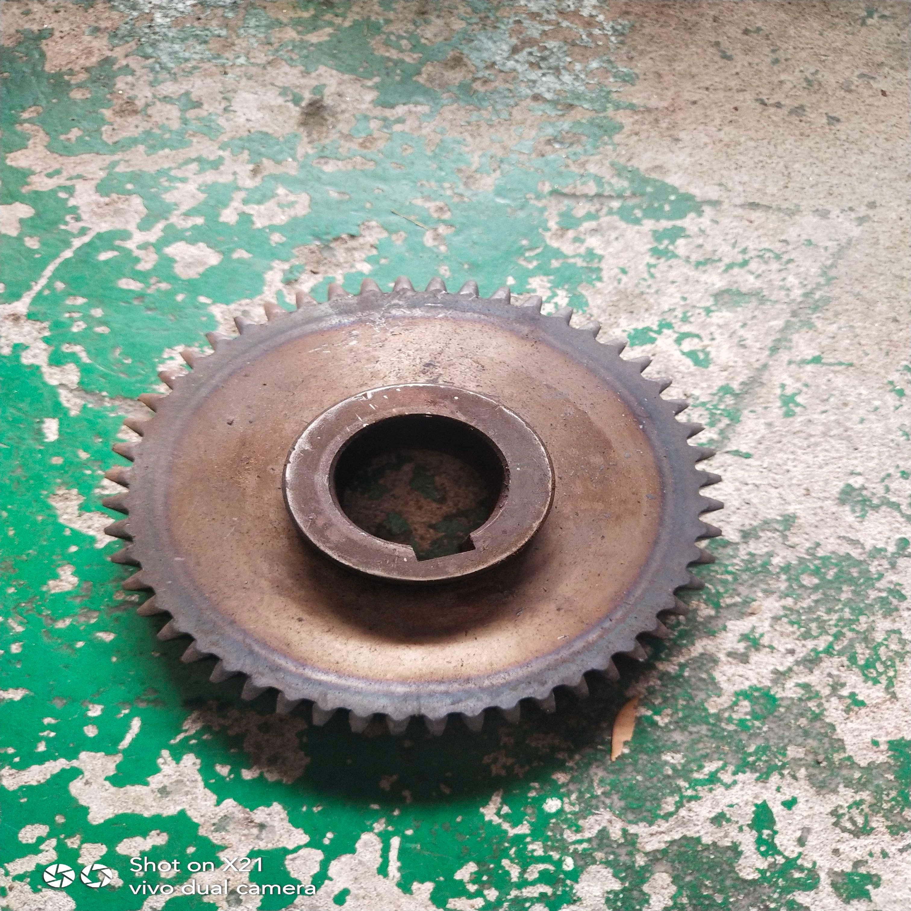 上海台重龙门铣动槽力头齿1轮Z52内孔35键2 /M2.5 机床配件车床配