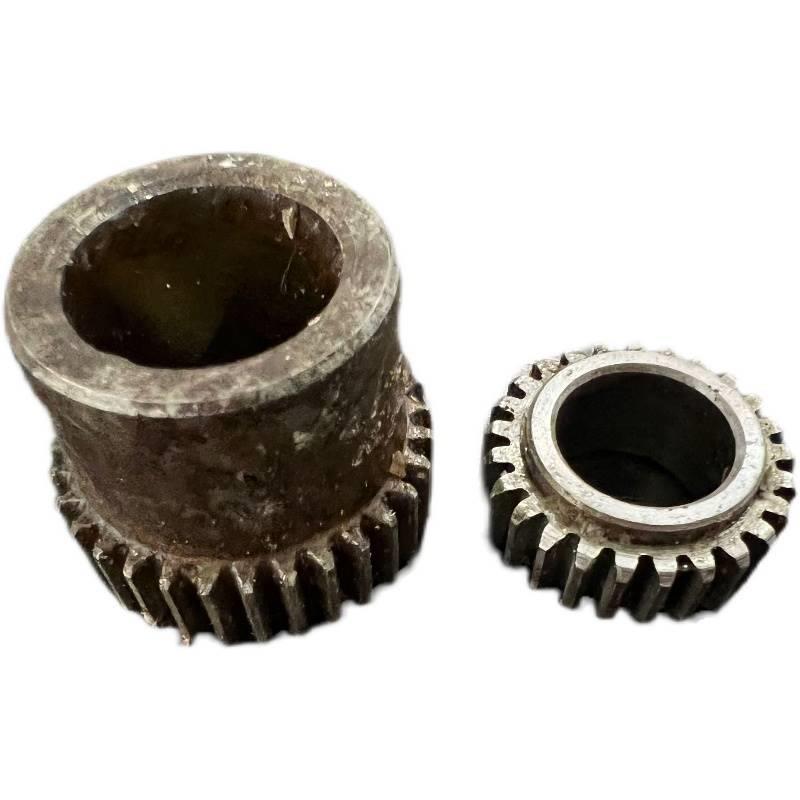 大连车床CD6140A/CDE6150溜板箱大刻度圈齿轮26705/7齿数Z3内2/25