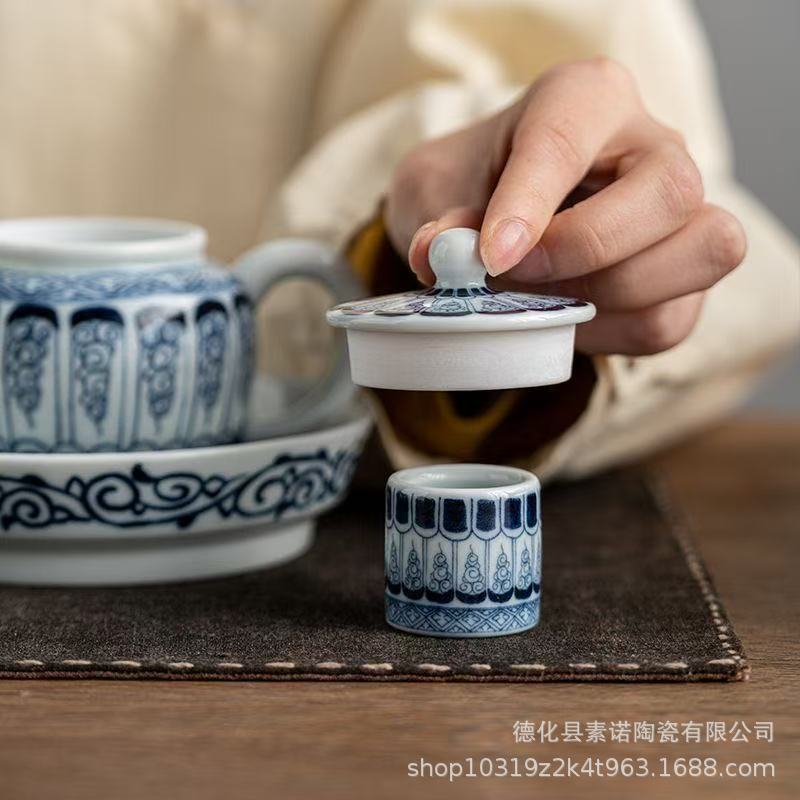 复古青花釉下彩盖碗茶杯