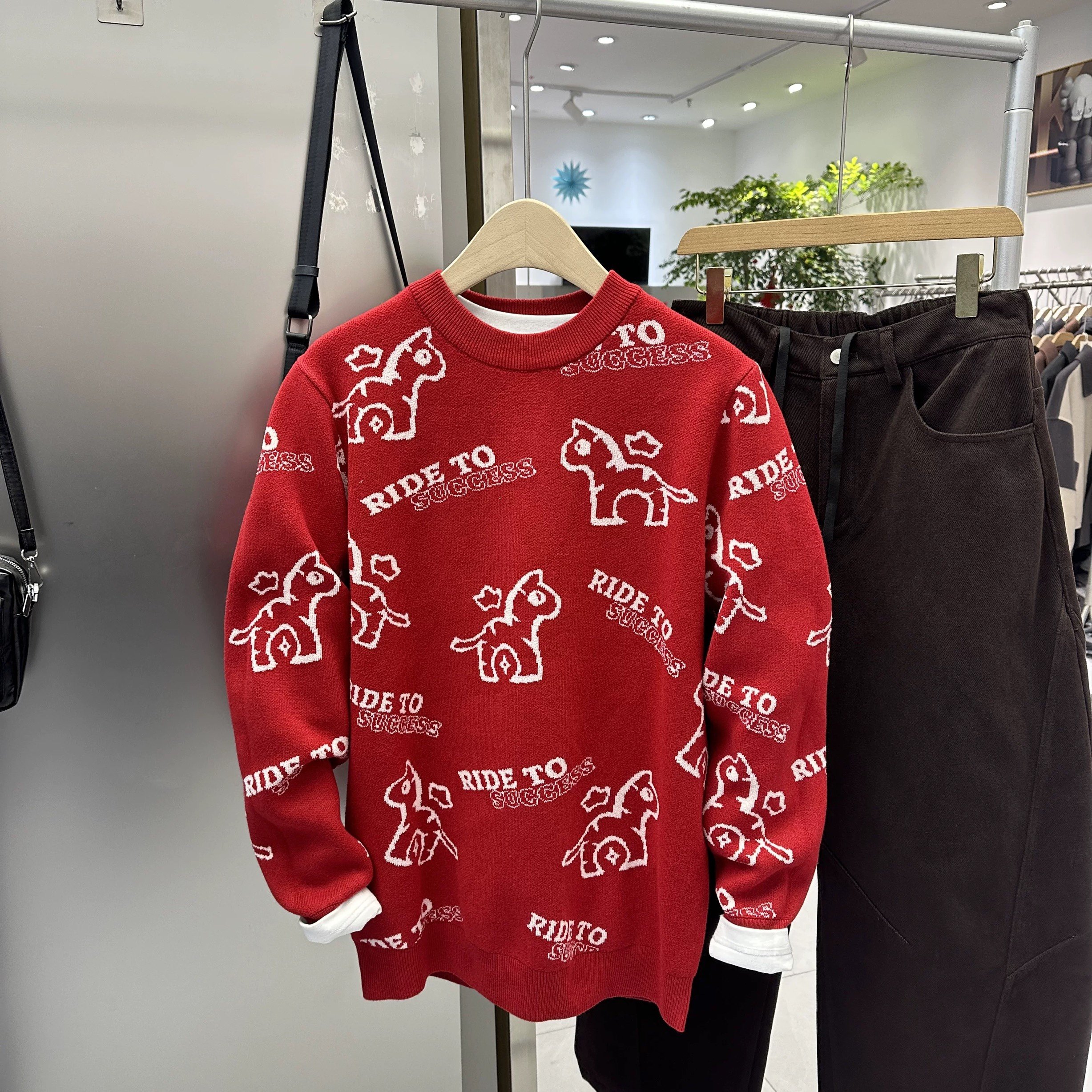 2026春季新款时尚百搭圆领提花男士针织衫潮马年本命年大红毛衣,男装,针织衫/毛衣,淘宝优惠券,粉丝福利购,淘宝优惠卷