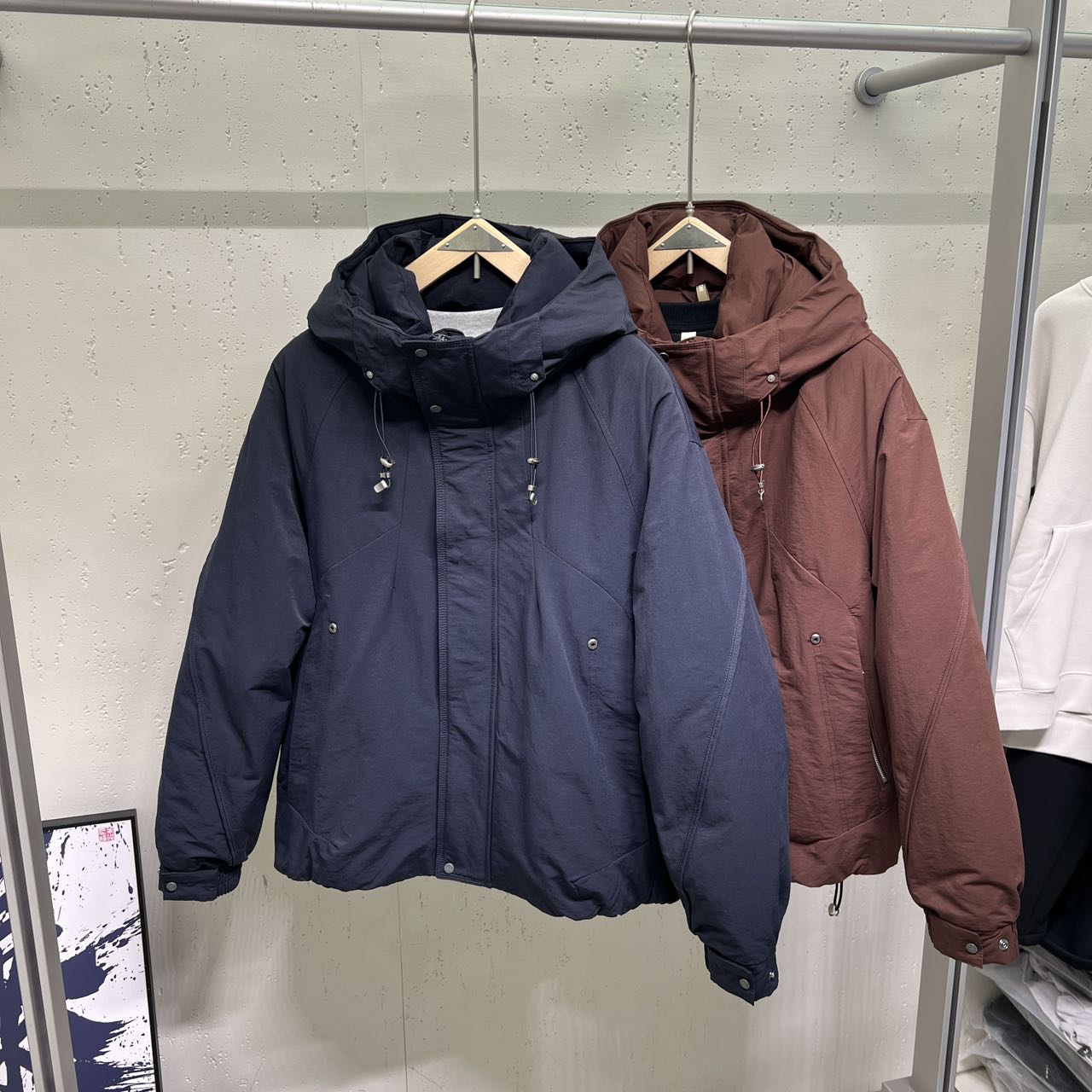 实体店同款25冬季男士连帽加厚羽绒服潮流韩版青年短款羽绒外套