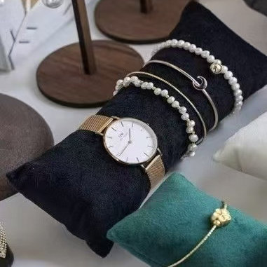 绒布手表收纳展示架 手链手镯饰品收纳架 手表枕头托架,饰品/流行首饰/时尚饰品新,首饰展示架,淘宝优惠券,粉丝福利购,淘宝优惠卷