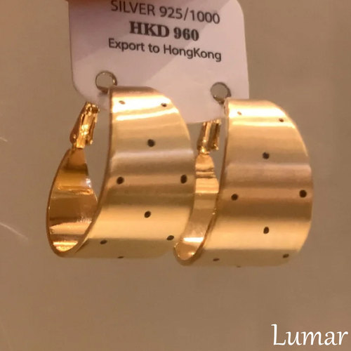 S925纯银金色哑光宽边波点耳钉女