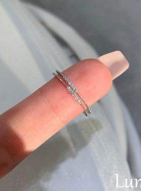 S925纯银冷淡风细款迷你闪钻戒指