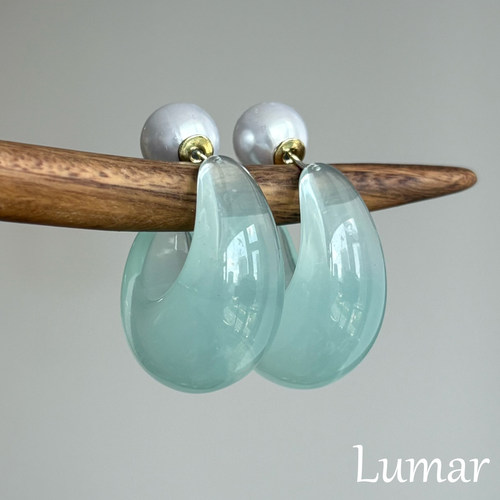 S925银冰透感玉髓珍珠耳钉高级感