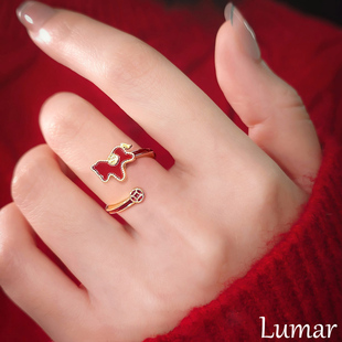 S925纯银可旋转小马铜钱戒指女轻奢高级感红色新年食指戒开口尾戒