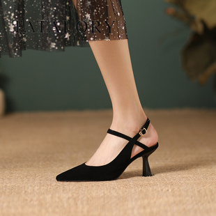 LORY女鞋 新款 黑色高跟鞋 TATA 女法式 尖头气质小香风复古包头凉鞋