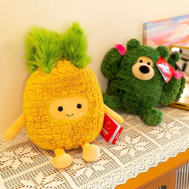 跨境菠萝小熊毛绒抱枕