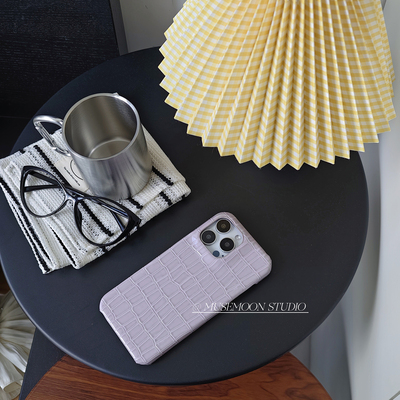 MUSEMOON｜淡淡的温柔 奶芋紫鳄鱼纹手机壳小众ins高级光面皮质硬壳适用ipnoe17promax/1615华为mate70pura80