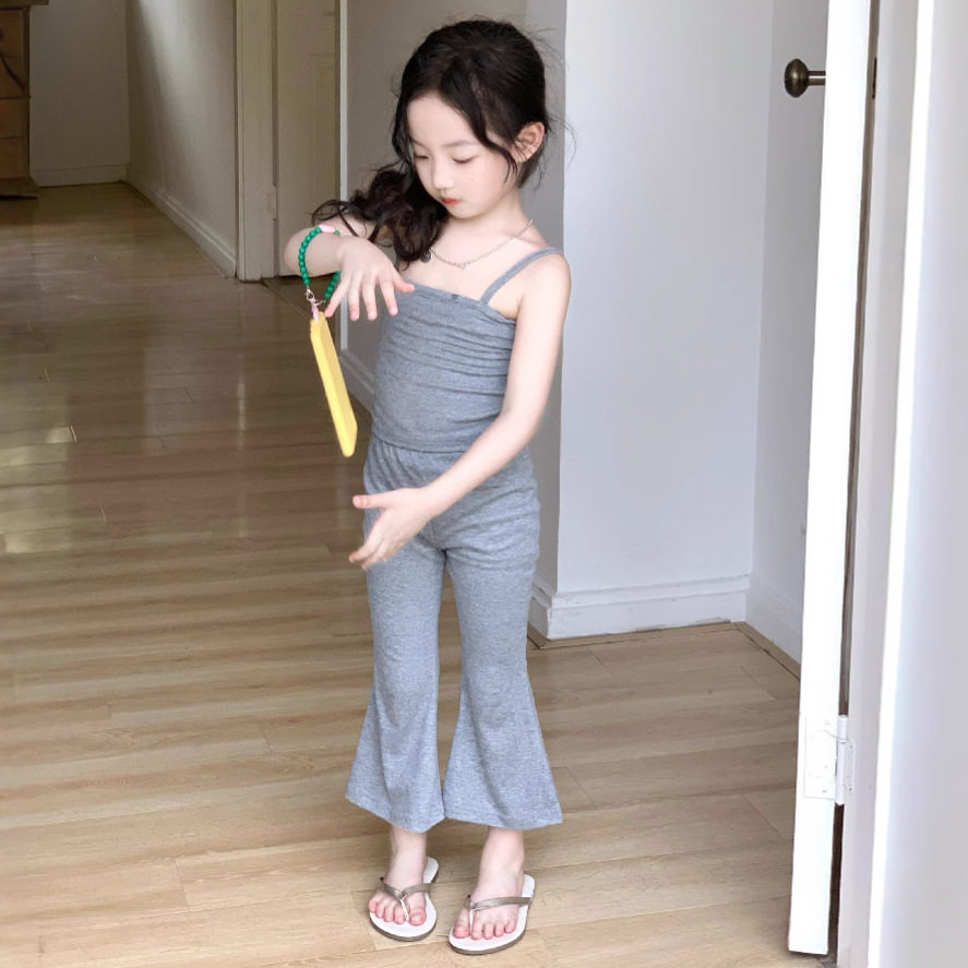 2025夏季新款韩版纯色背心吊带九分喇叭裤休闲风两件套女童套装