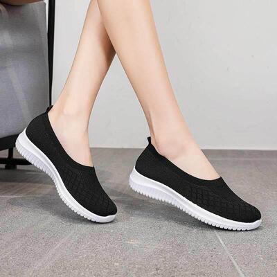 Gym sneakers for women Quality Vintage Outdoor shoes flat