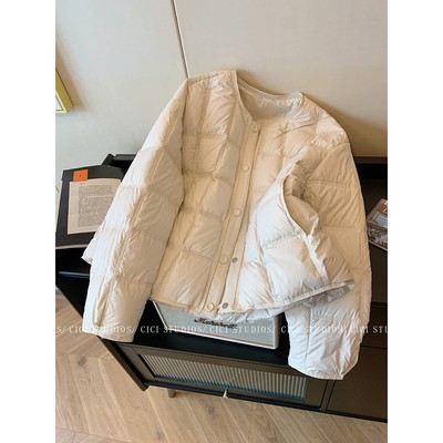 法式轻薄款圆领羽绒服女冬季2025新款简约气质保暖显瘦高级感上衣