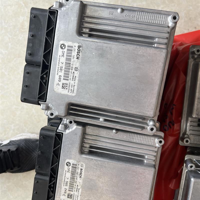 宝马N46发动机电脑板宝马X1X3E90E60发动机电脑板行车ECU年款