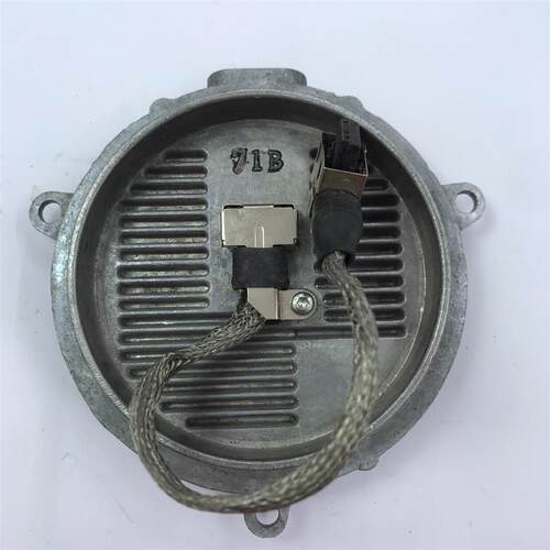 奔腾B90传祺GS5雪佛兰新迈锐宝新君越氙气大灯安定器小糸D3S