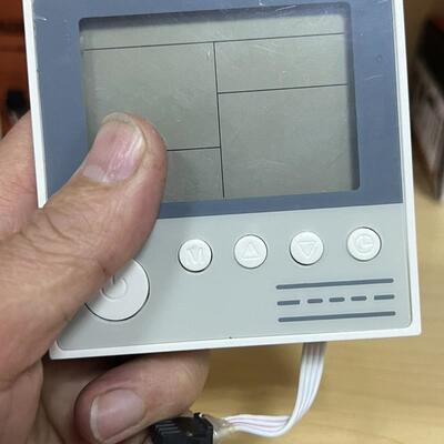 家用空气能热泵热水器显示屏:TYOE:RS1302-FDS