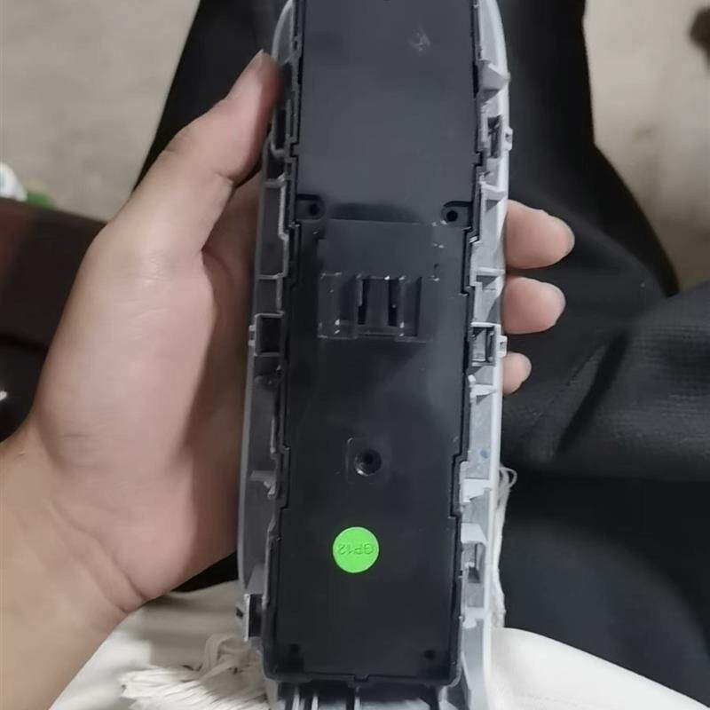理想L9 主驾驶玻璃升降控制器 门锁开关 玻璃开关 原厂拆车件