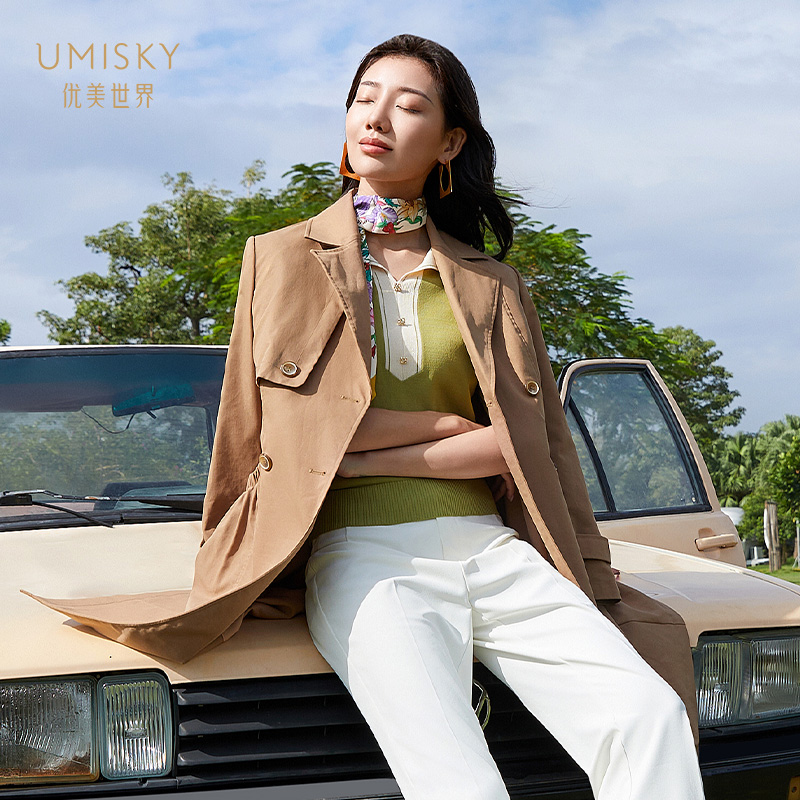 优美世界中长收腰风衣外套