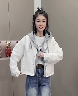 宽松显瘦夹克小个子休闲上衣 韩版 连帽冲锋衣外套女2026春秋装 新款