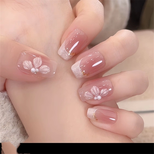 秋冬冰透高级感纯手工雕花指尖发式穿戴甲温柔气质可拆卸指甲贴片