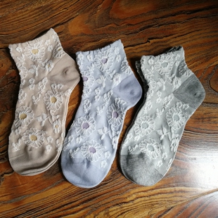 外贸日单春夏薄款 女袜甜美复古浮雕花朵棉袜无骨袜子女生松口短袜