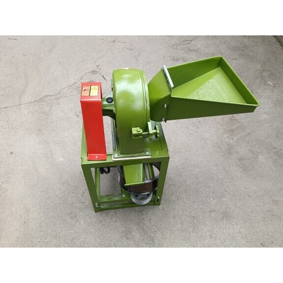 明星家用小型齿爪式玉米饲料粉碎直销机五谷杂粮磨粉面机四川厂家