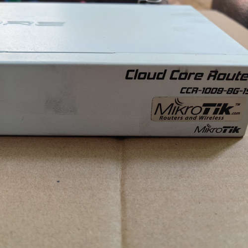 适用MikroTik CCR1009-8G-1S 高性能路由器议价