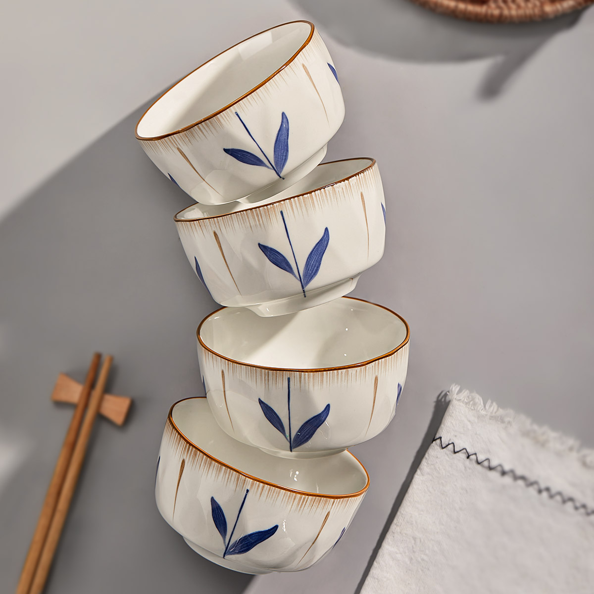 日式米饭碗家用2025新款吃饭碗5寸小碗碟套装好看的陶瓷饭碗餐具