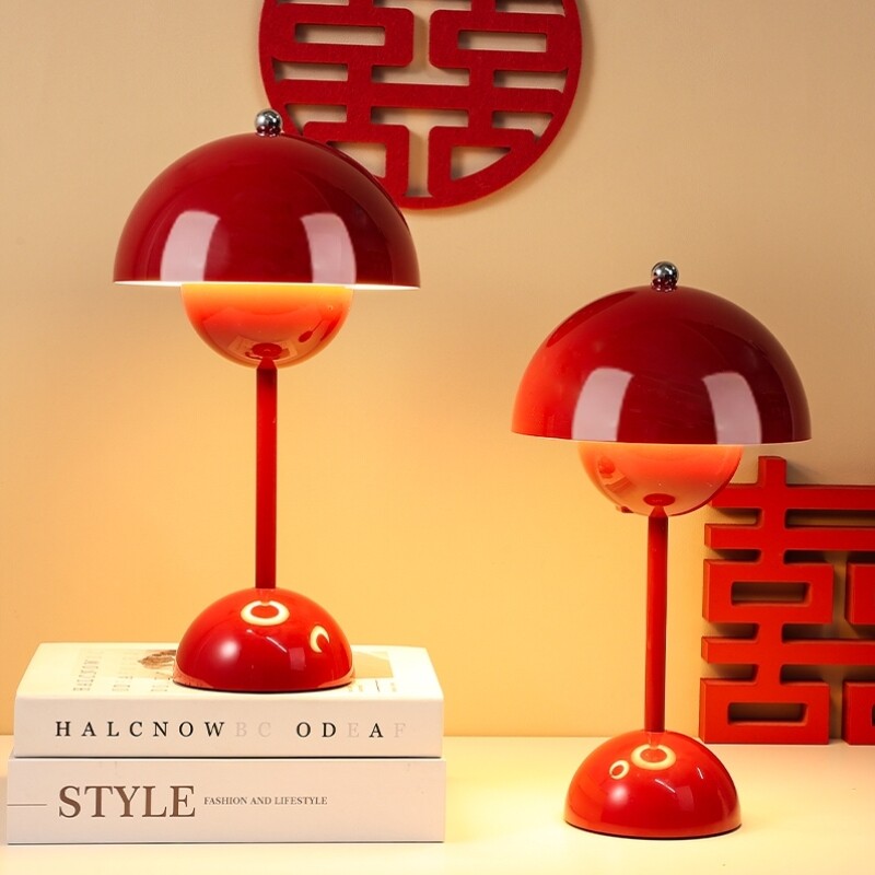 长明灯结婚台灯婚房床头灯新婚礼物送新人高级实用一对陪嫁花苞灯