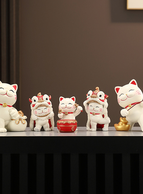新款招财猫摆件入户玄关客厅摆件可爱一家四口电视机柜台面装饰品