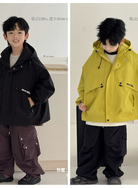 大e小e2025秋新款男童冲锋衣外套拉链衫夹克衫中大童儿童童装882